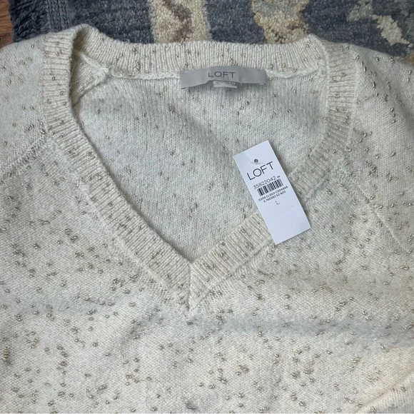 NWT LOFT sweater - Picture 2 of 2